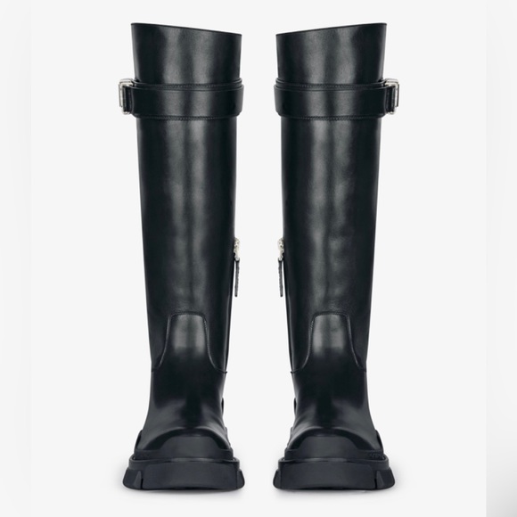 Givenchy Terra Black smooth calfskin boots - Picture 12 of 16
